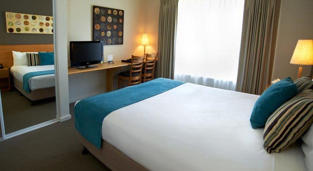 Quest Bunbury Aparthotel Buitenkant foto