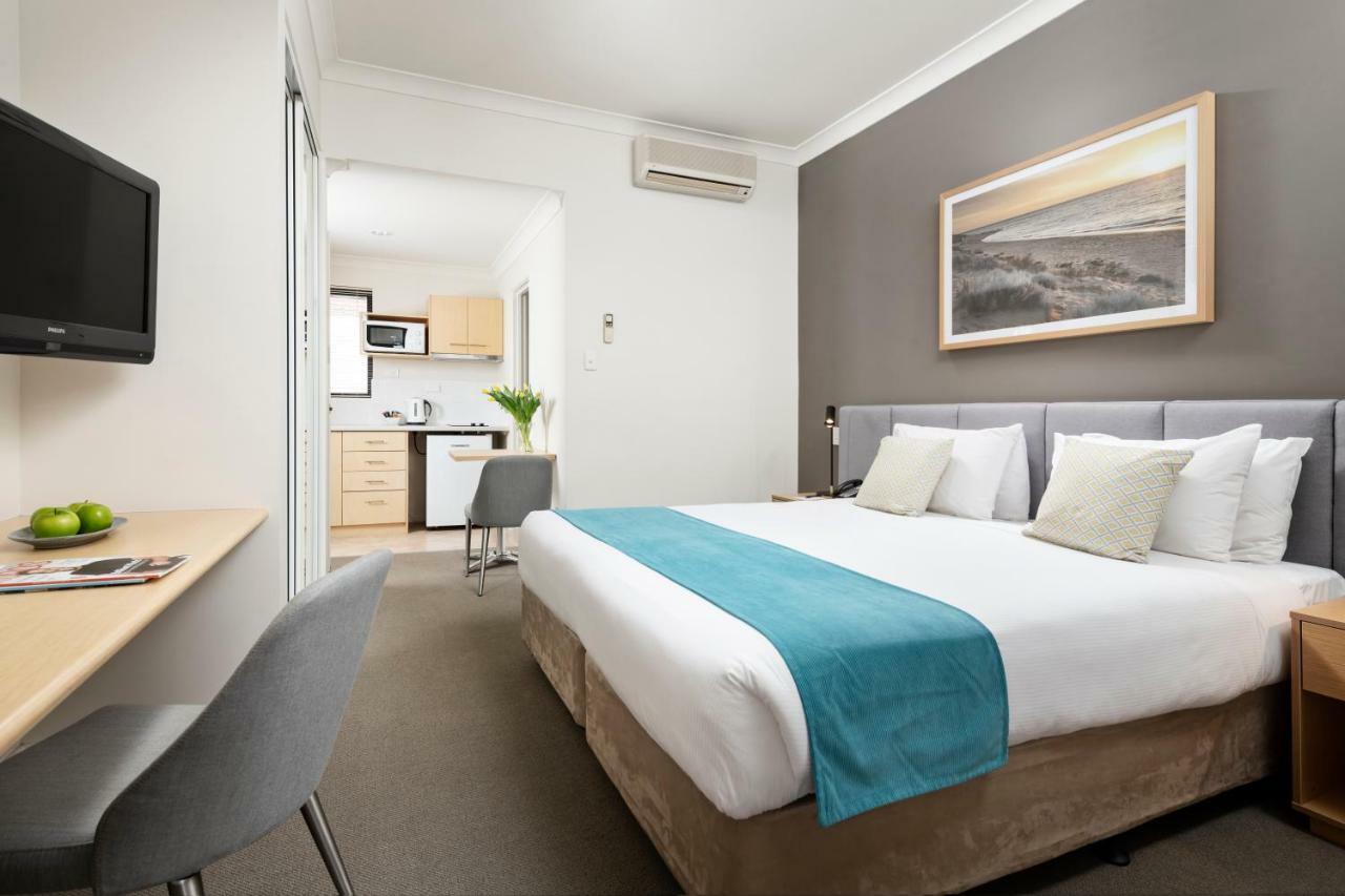 Quest Bunbury Aparthotel Buitenkant foto